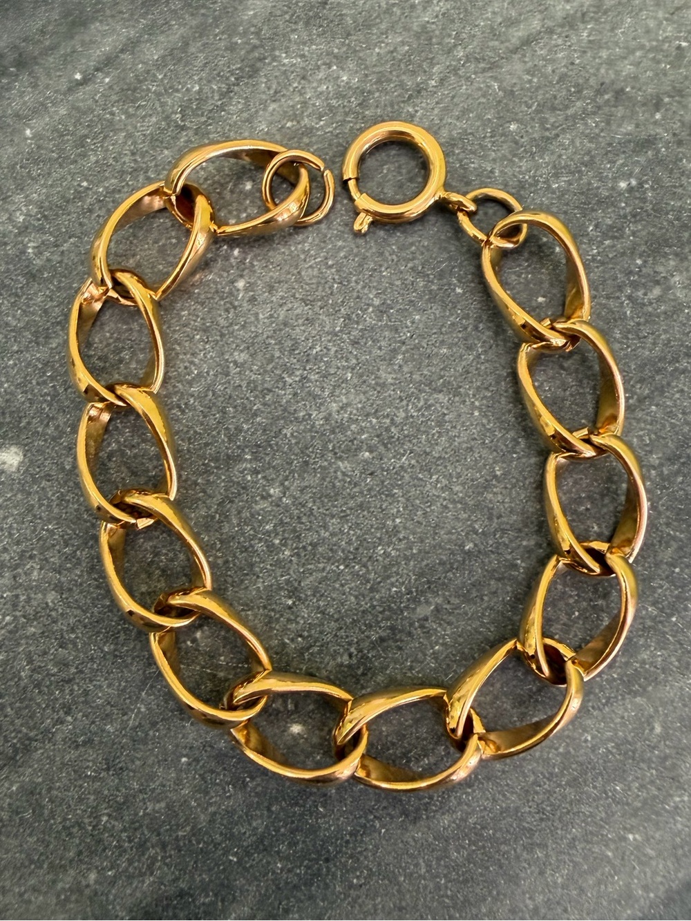 Vintage Gold Tone Thick Link Empty Charm Bracelet